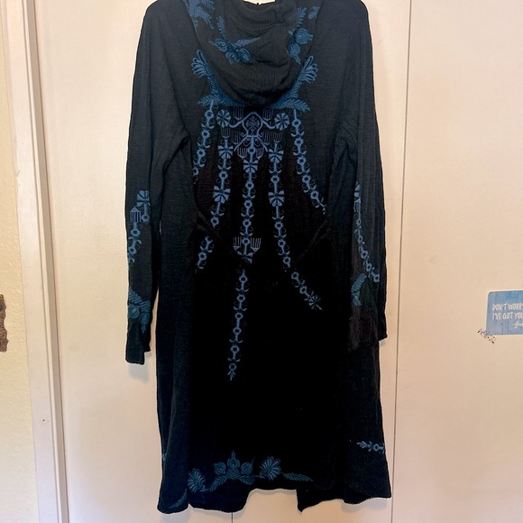 JOHNNY WAS - Biya Embroidered Kimono Blue/Black - Picture 3 of 8